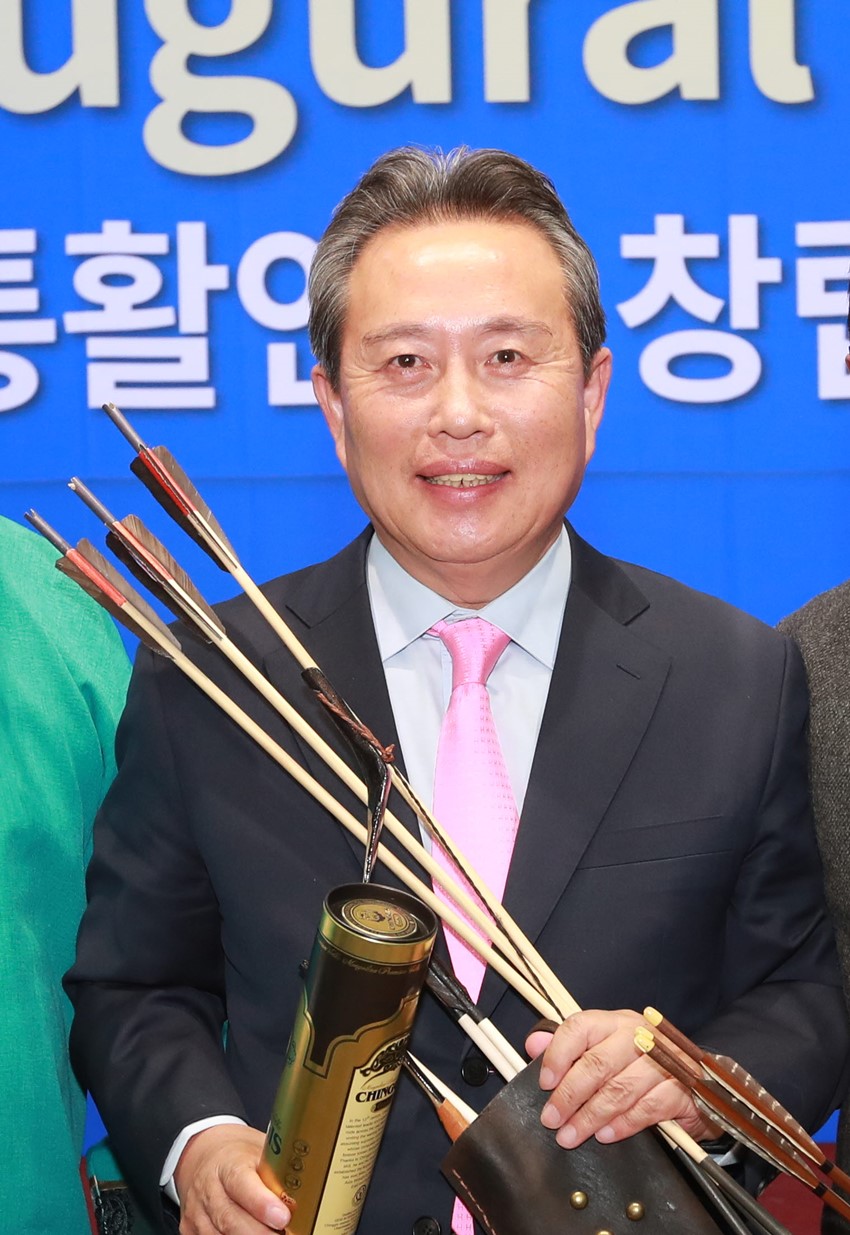 1.이현준 예천군수 세계전통활연맹 초대 회장으로 추대